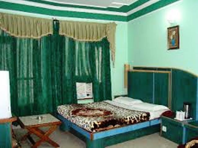 Hotel Chirag International Katra  Rom bilde