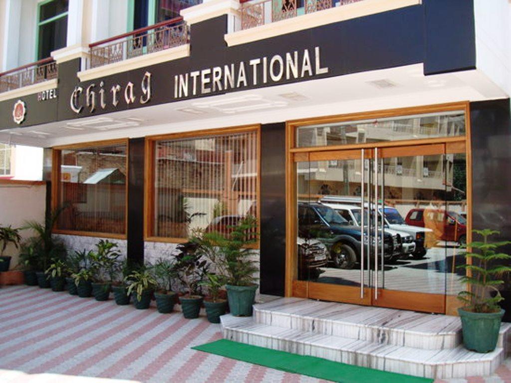 Hotel Chirag International Katra  Eksteriør bilde